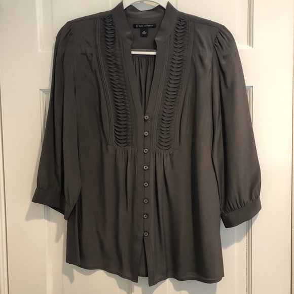 Banana Republic Tops - Banana Republic Gray Silk Blouse Size Medium EUC